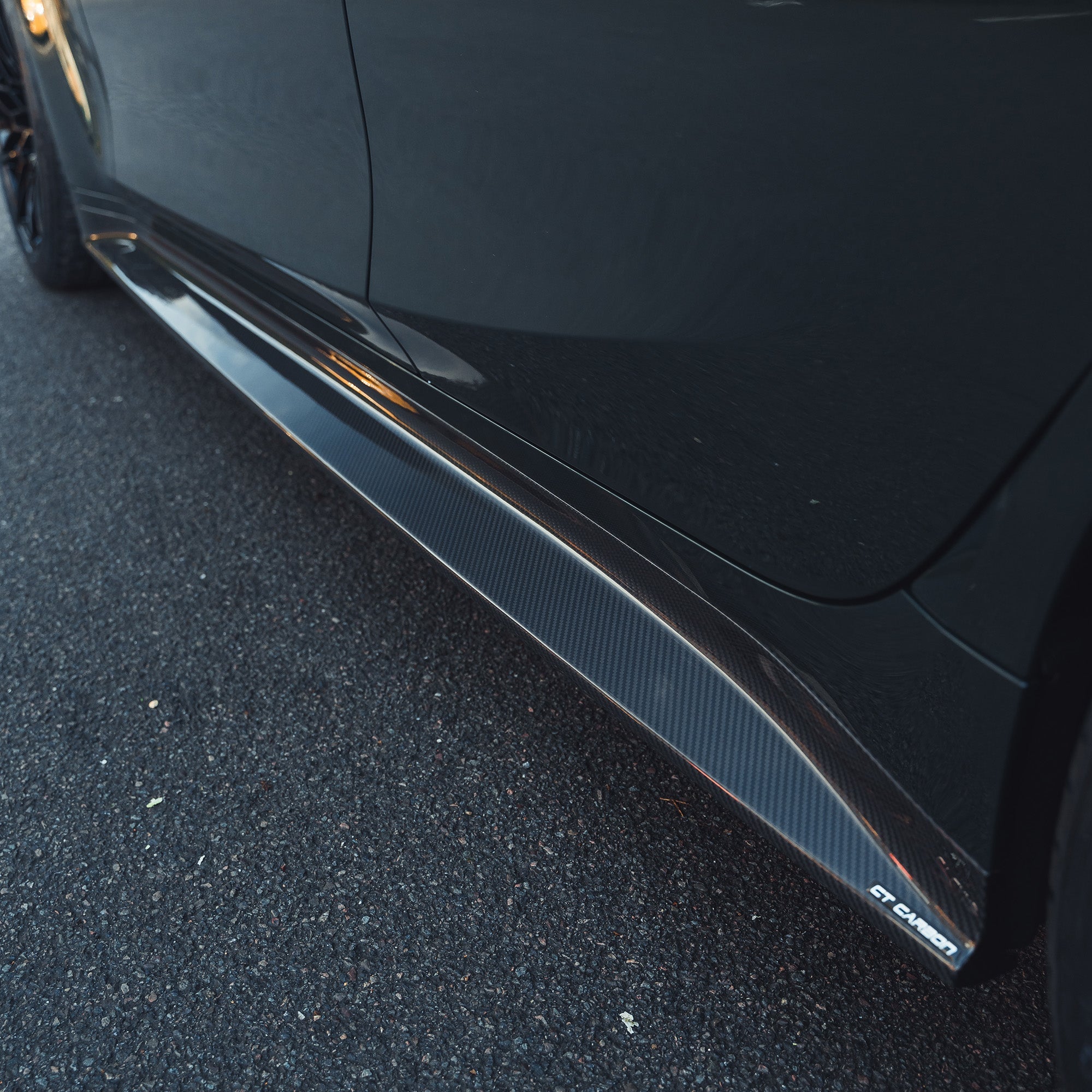 BMW M3 G80/G81 CARBON FIBRE SIDE SKIRT REPLACEMENT - V5