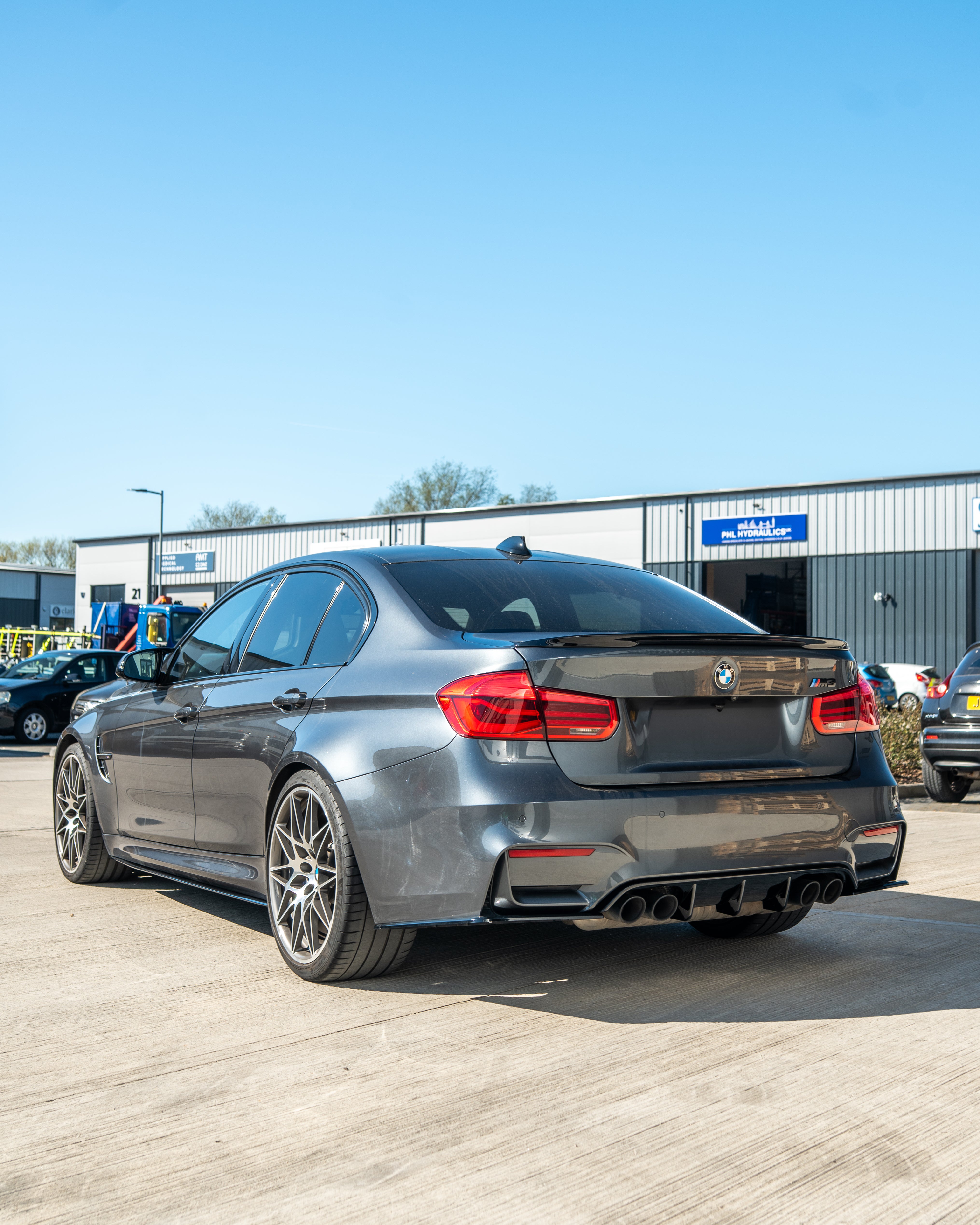 BMW M3/M4 F80/F82/F83 GLOSS BLACK SIDE SKIRTS