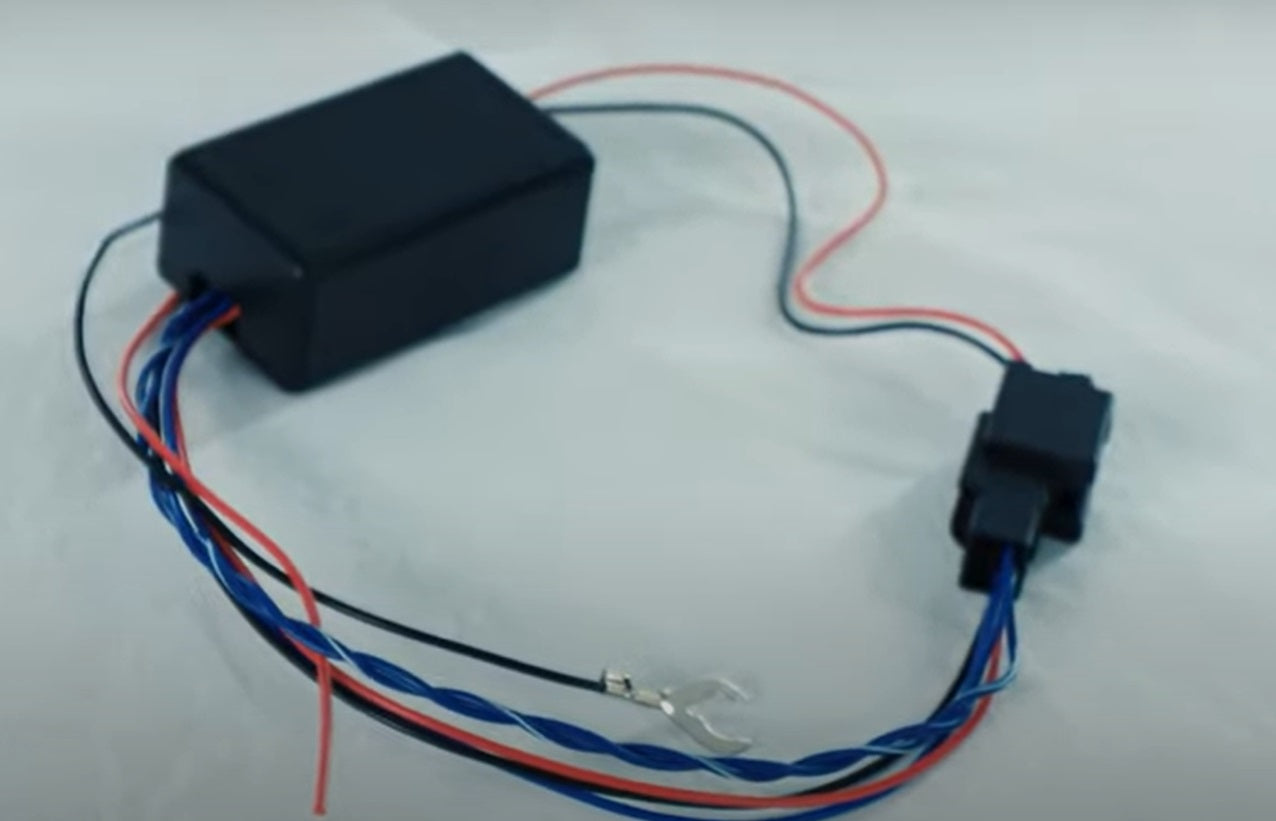 DEFENDER FUEL LOCK