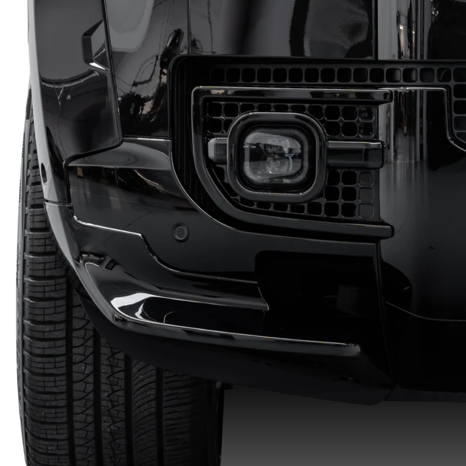 Defender L663 Square Fog Light / DRL