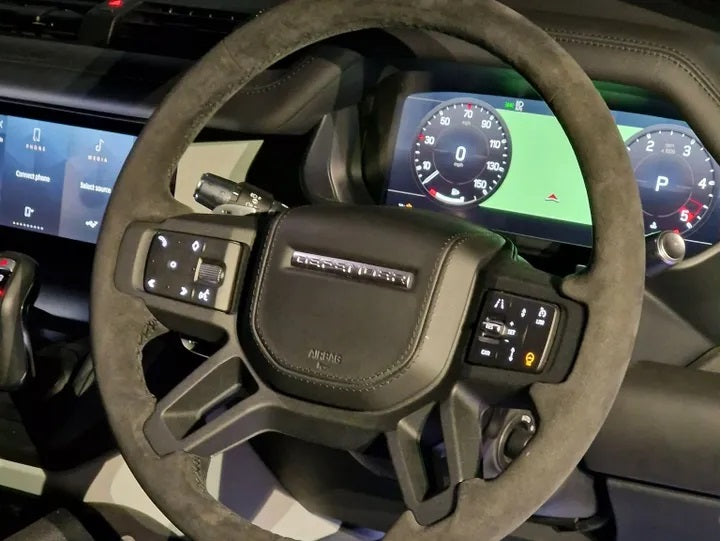 HEATED ALCANTARA PADDLE SHIFT STEERING WHEEL