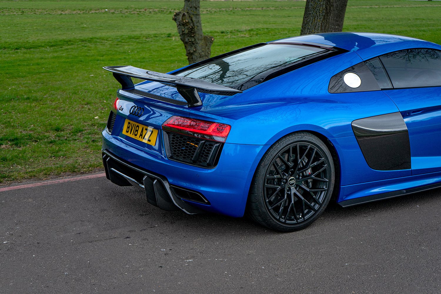CT CARBON Diffuser AUDI R8 V10 GEN 2 CARBON FIBRE DIFFUSER - V STYLE