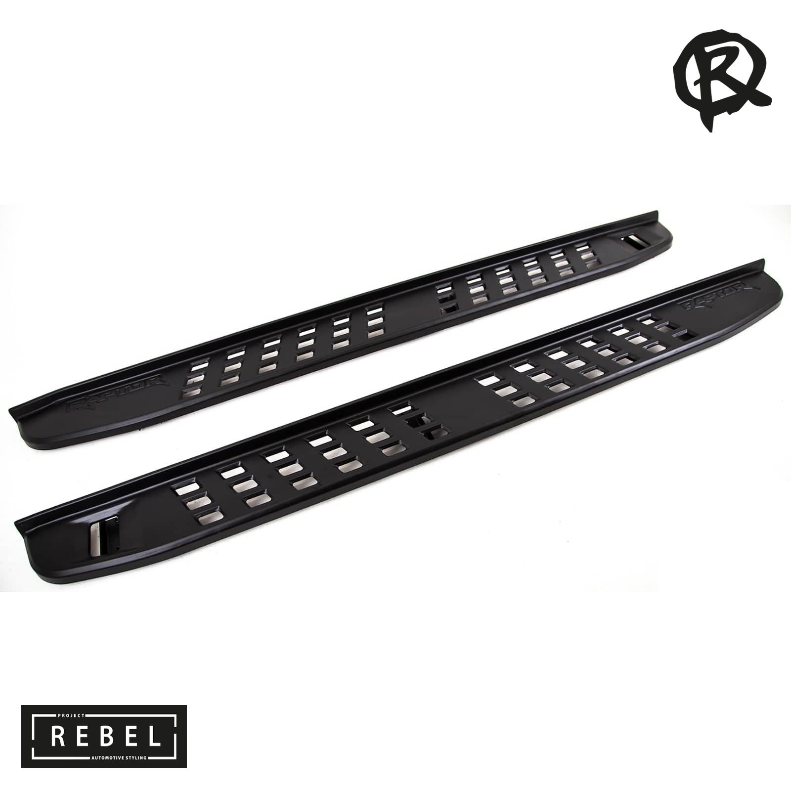 Black Wildtrak steps