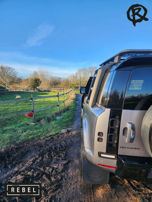 Defender L663 Rear Reverse Light - Black / Red