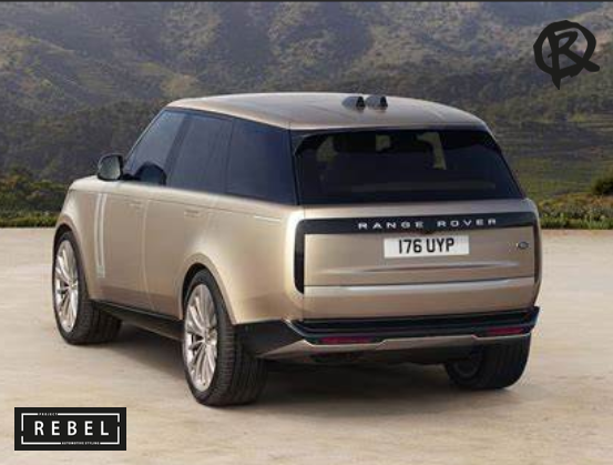 Range Rover Vogue L460 2021+ - Sweeping Dynamic Rear Tailgate Light