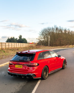 AUDI RS4 B9.5 CARBON FIBRE SIDE SKIRTS - CT DESIGN