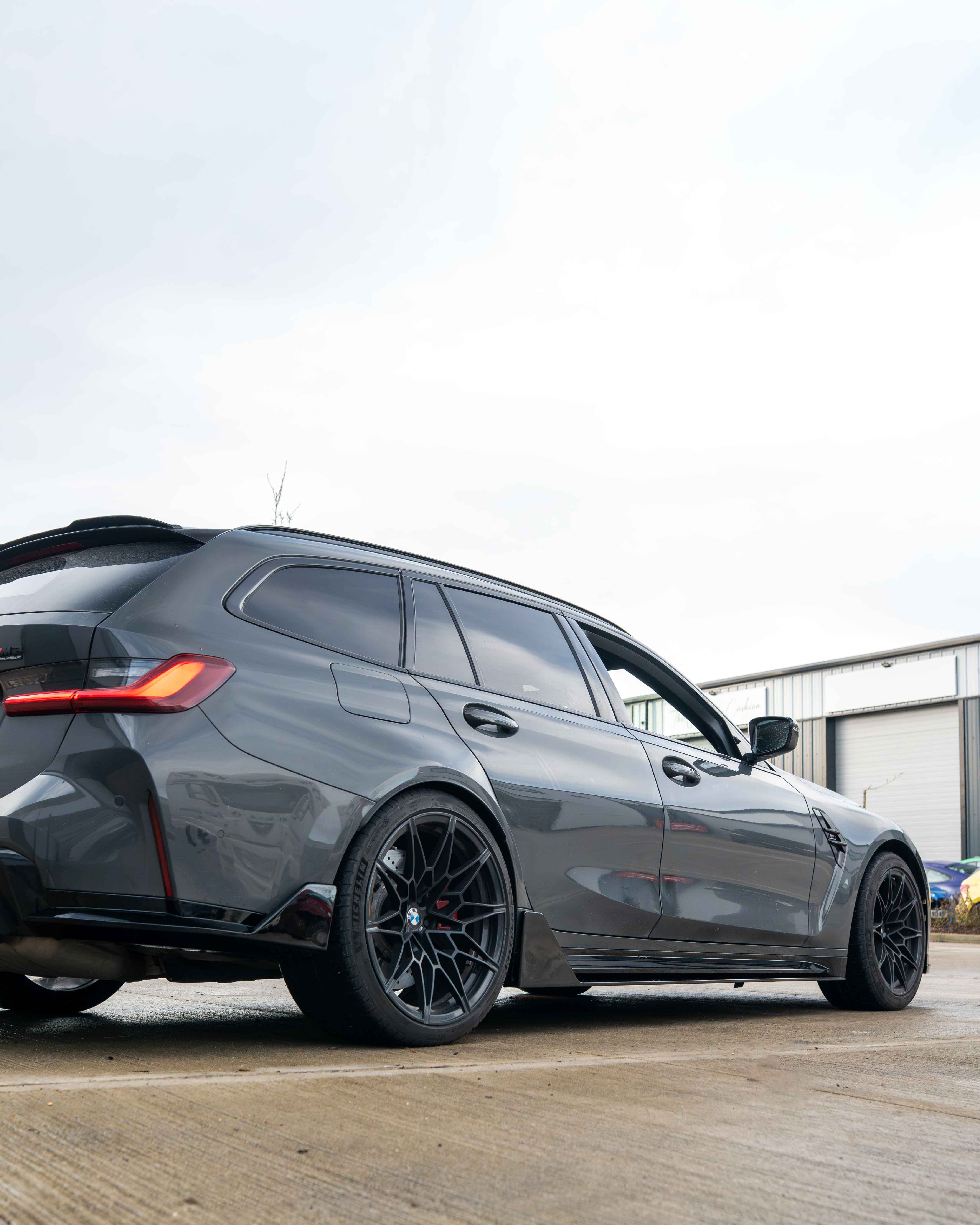 BMW M3 G80 & G81 GLOSS BLACK SIDE SKIRTS - MP STYLE
