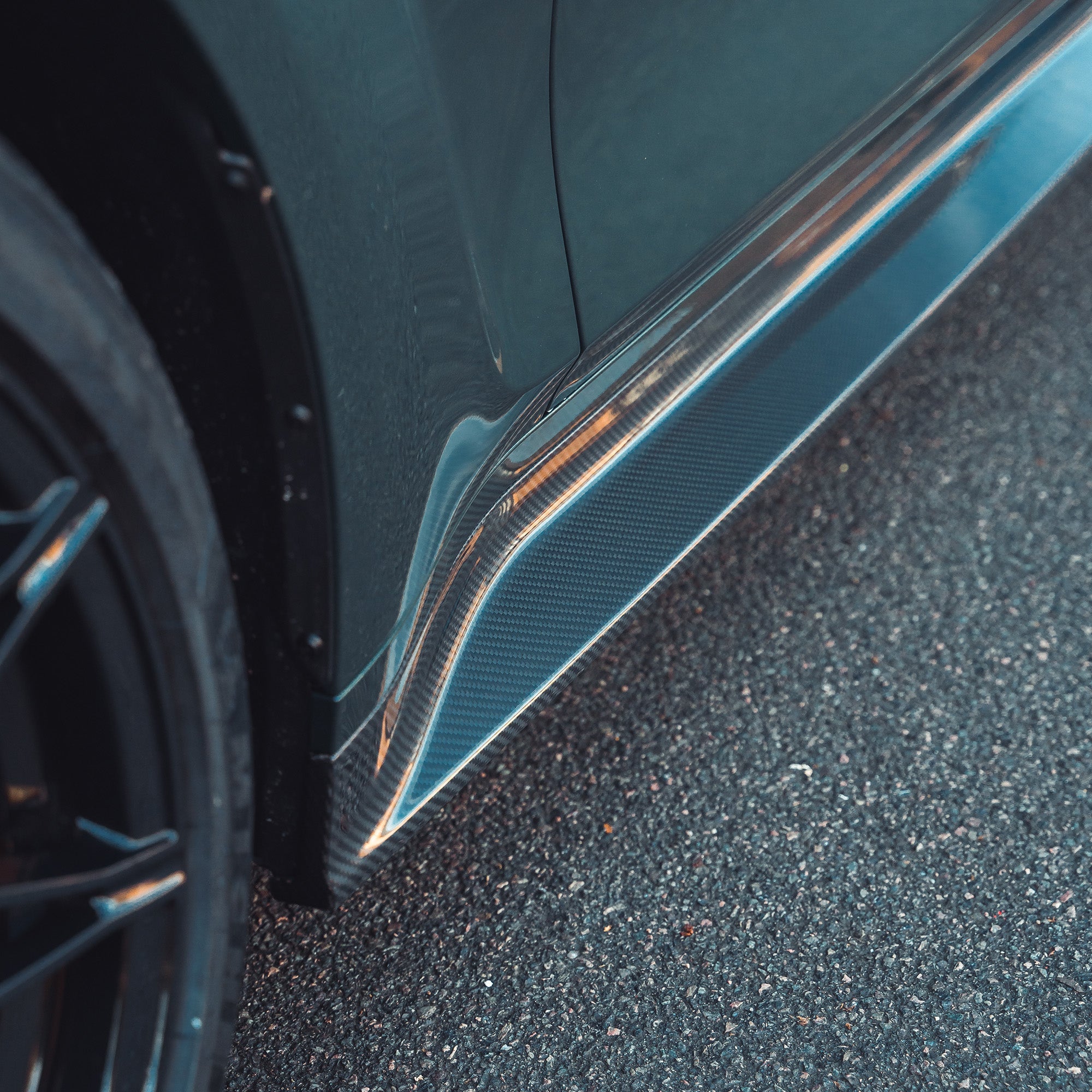 BMW M3 G80/G81 CARBON FIBRE SIDE SKIRT REPLACEMENT - V5