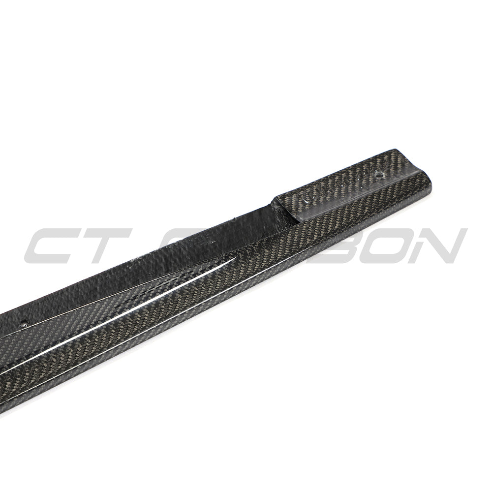 VW GOLF R MK8.5 2024+ CARBON FIBRE KIT