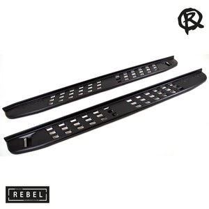 Black Wildtrak steps